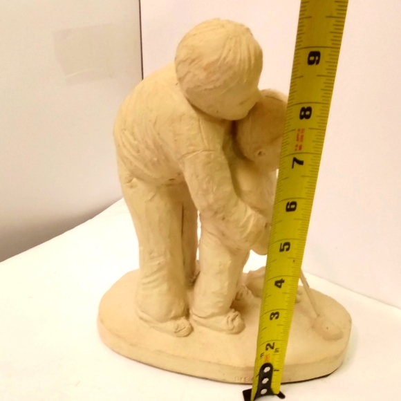 Austin Golfers Sculpture Father Child/ Son Golfing , Pedestal  Dee Crowley - Picture 5 of 8